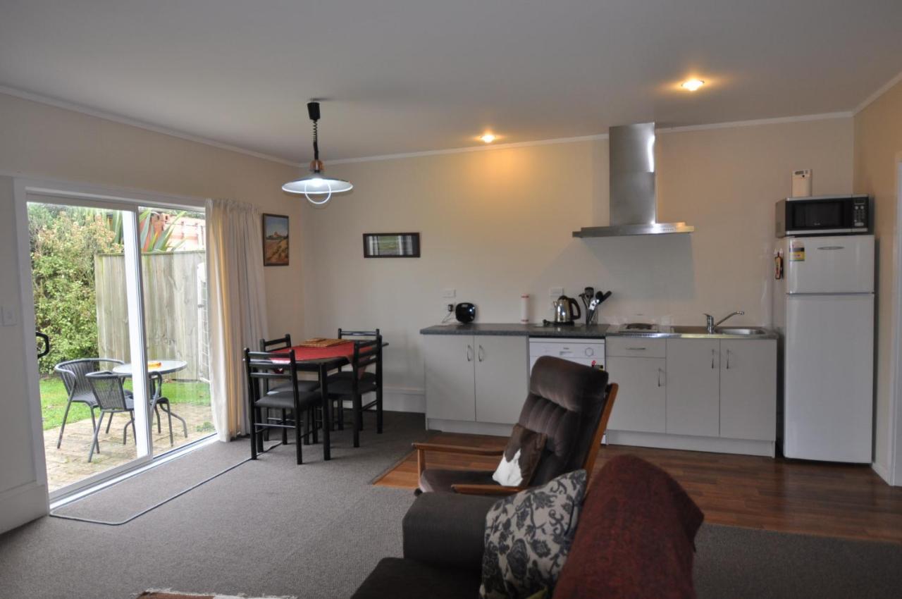 Watson'S Cottage Masterton Luaran gambar