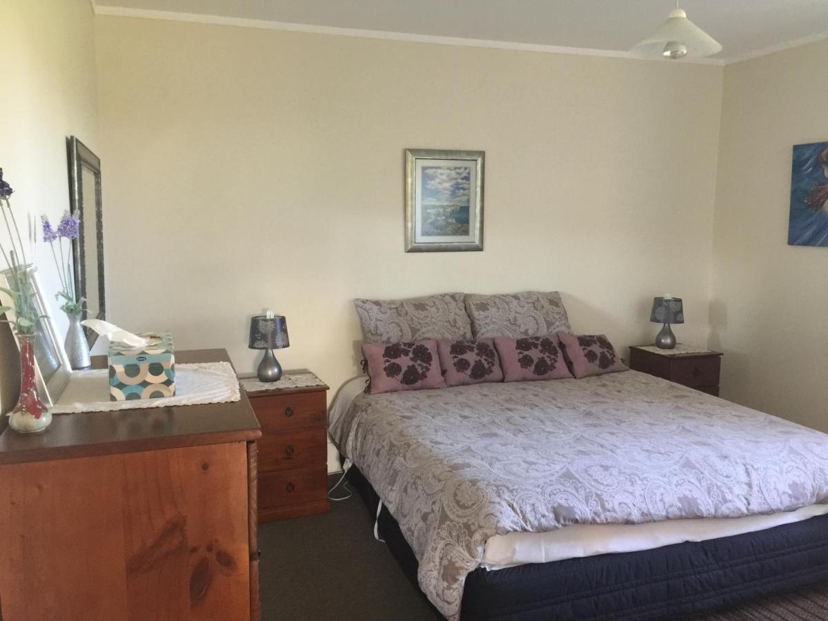 Watson'S Cottage Masterton Luaran gambar