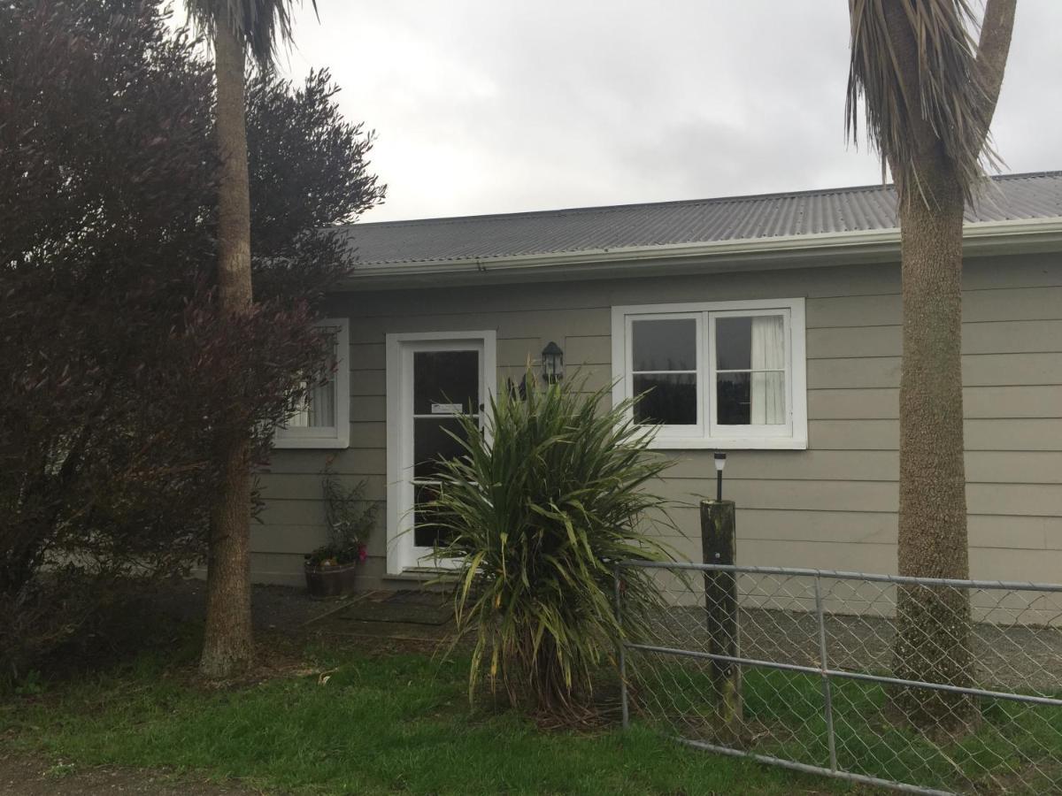 Watson'S Cottage Masterton Luaran gambar