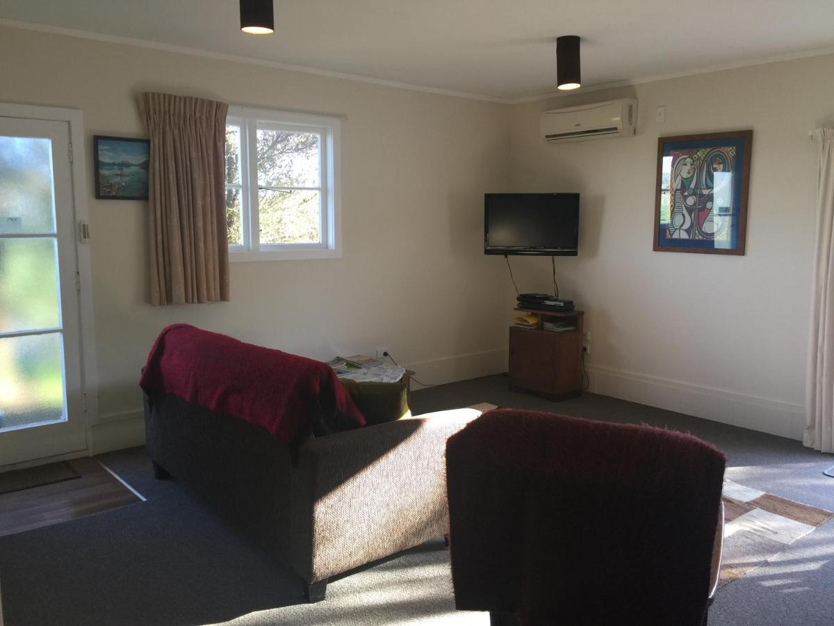 Watson'S Cottage Masterton Luaran gambar